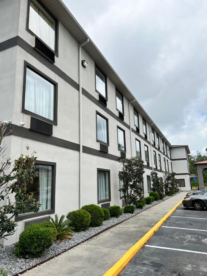 Quality Inn & Suites Biloxi Exterior foto