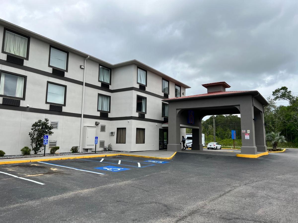 Quality Inn & Suites Biloxi Exterior foto